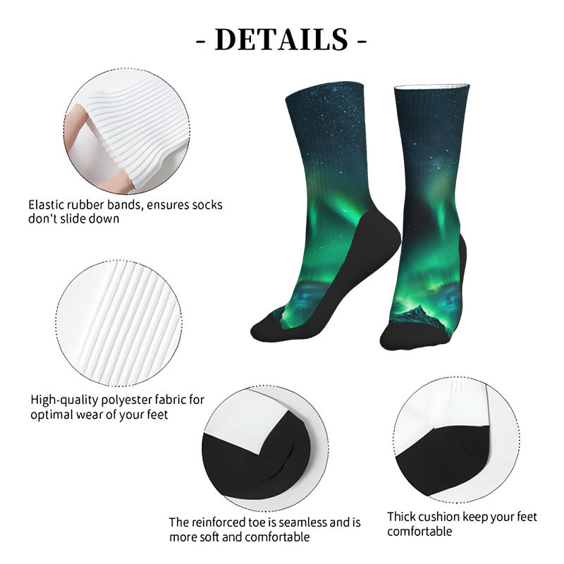 Mysterious Aurora Men's Socks