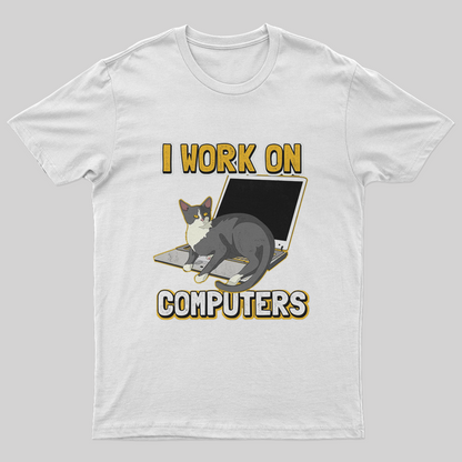 Funny cat of a computer scientist T-Shirt-Geeksoutfit-Animal,cat,funny,geek,science,t-shirt
