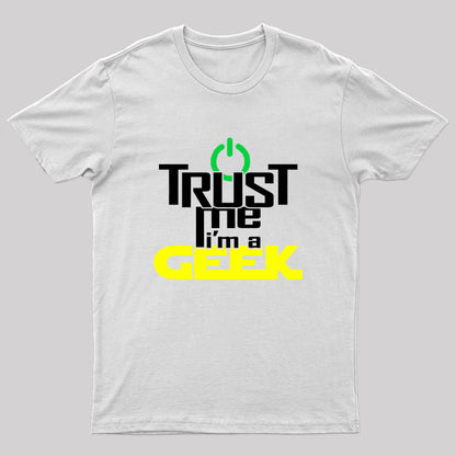 Geeky Geek Proud Geek Slogan T-Shirt