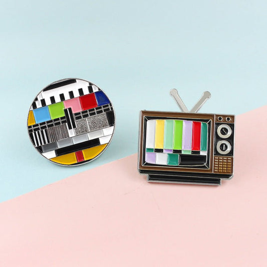 Classic Vintage TV Brooch No Signal Rainbow Colored TV Screen Shape Pins - Geeksoutfit
