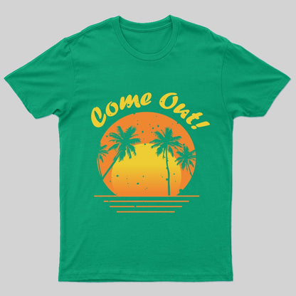 Come Out Vintage T-Shirt - Geeksoutfit