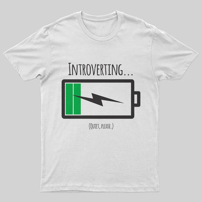 Introverting... T-Shirt - Geeksoutfit