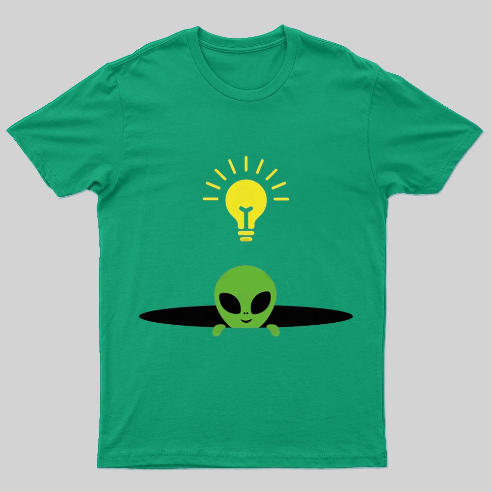 Minimal Art With Alien Invasion Idea T-Shirt - Geeksoutfit