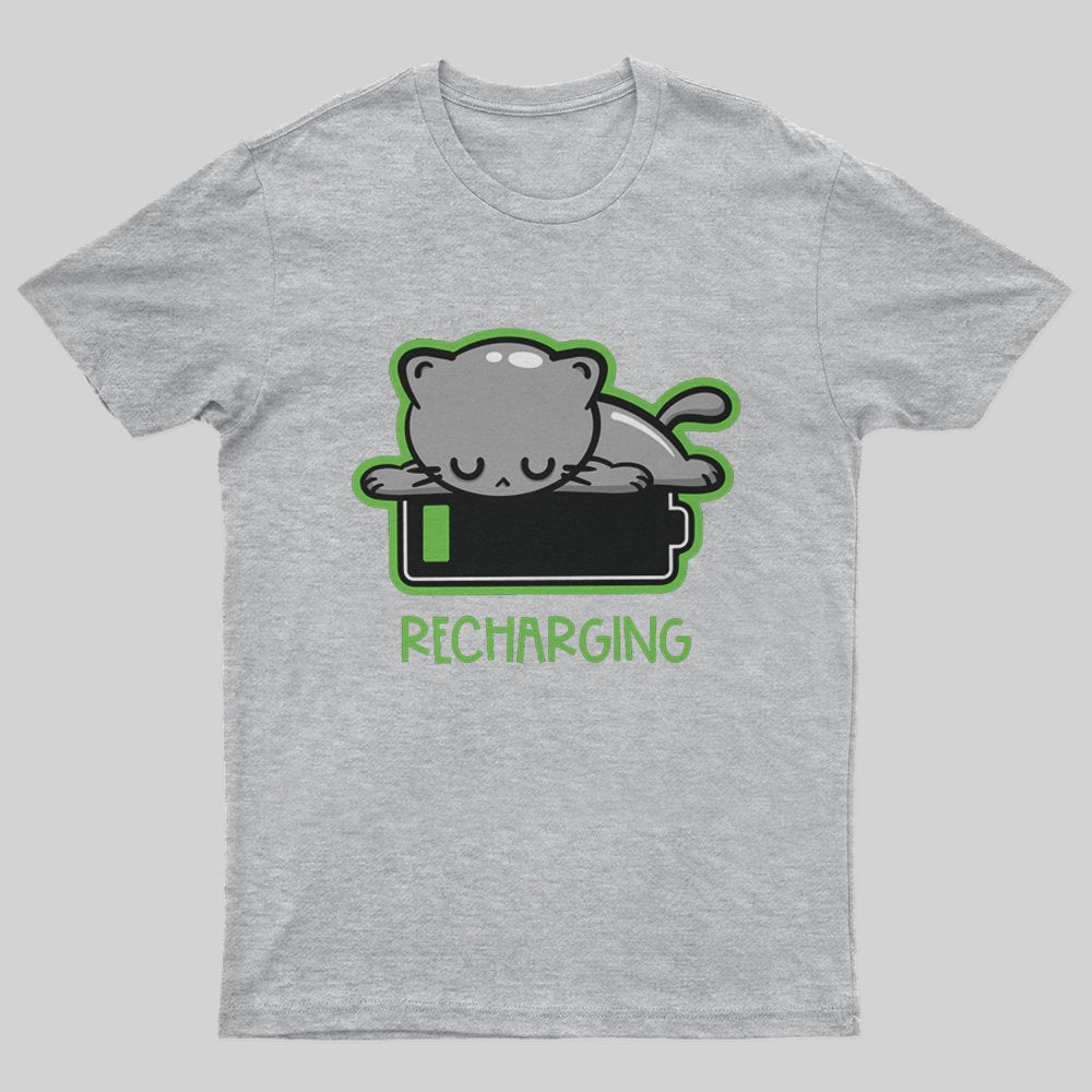 Recharging Cat T-Shirt - Geeksoutfit