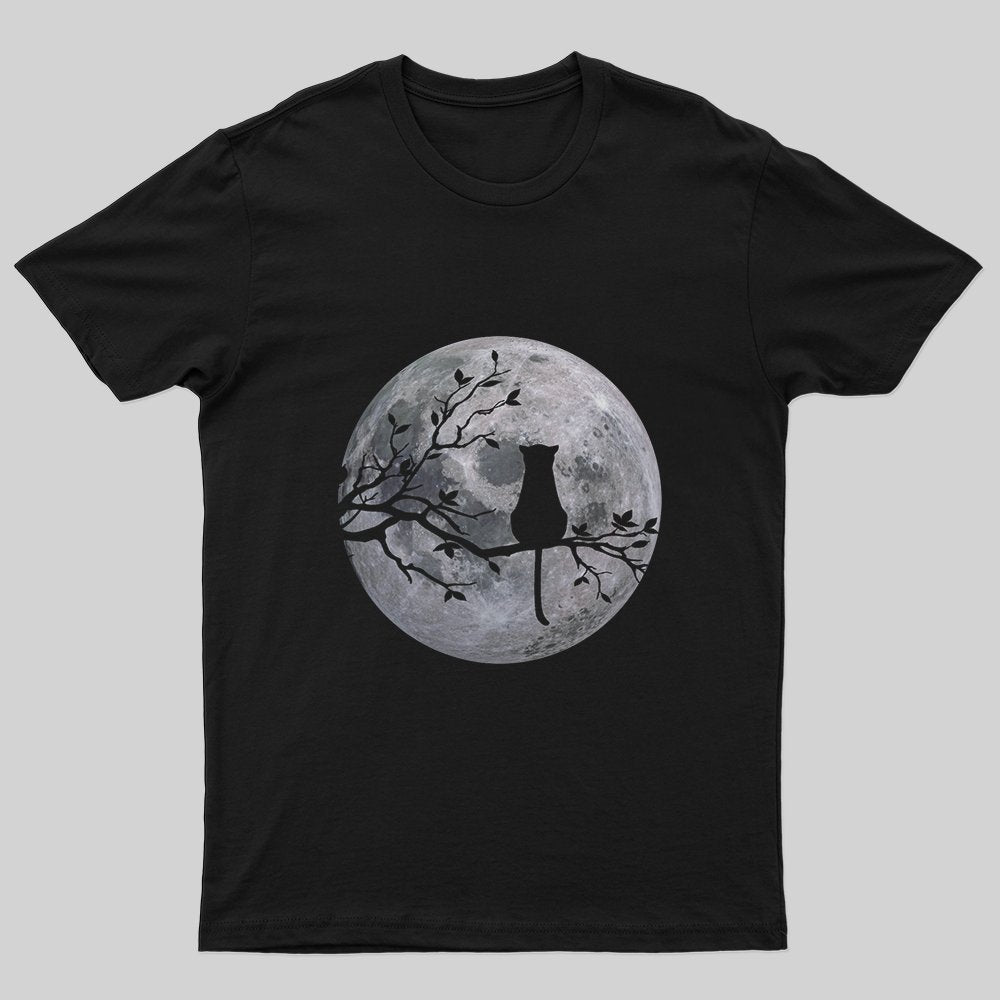 The Cat and the Moon T-Shirt - Geeksoutfit
